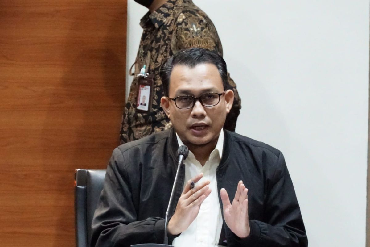 KPK panggil lima saksi kasus pencucian uang mantan Bupati Cirebon
