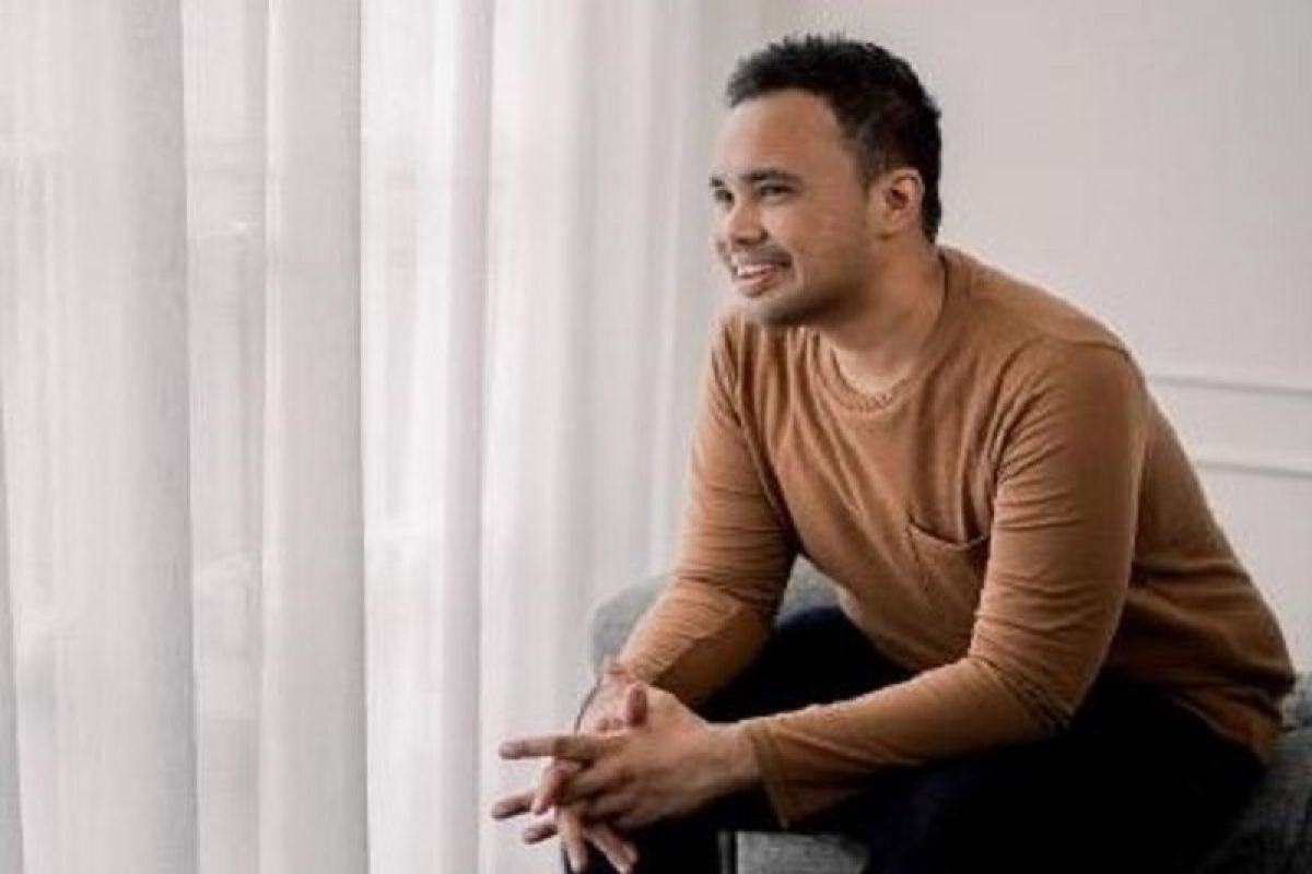 Penyanyi dan penulis lagu, Defy Cassaino keluarkan single perdana "Cintaku di Ibu kota"