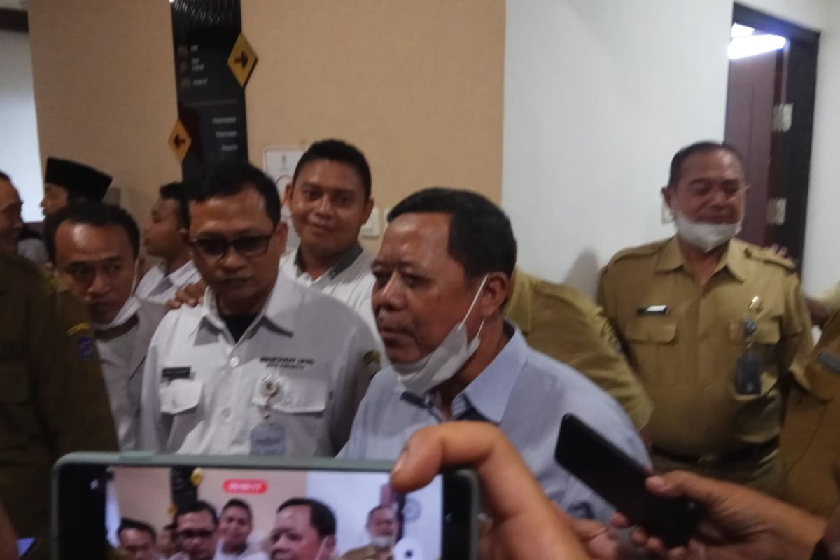 Ketua Fraksi PKB Surabaya terjebak lift selama sekitar 2,5 jam