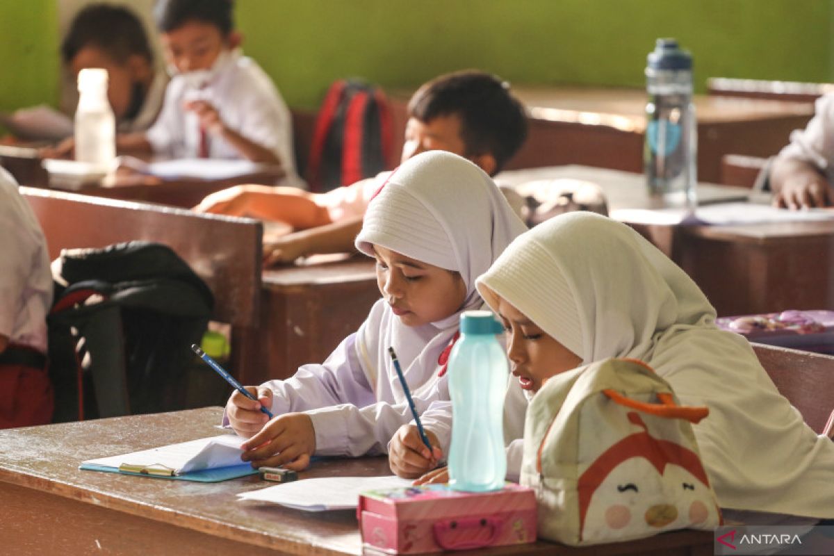 Pemerintah Kota Depok tunda relokasi SDN Pondok Cina 1