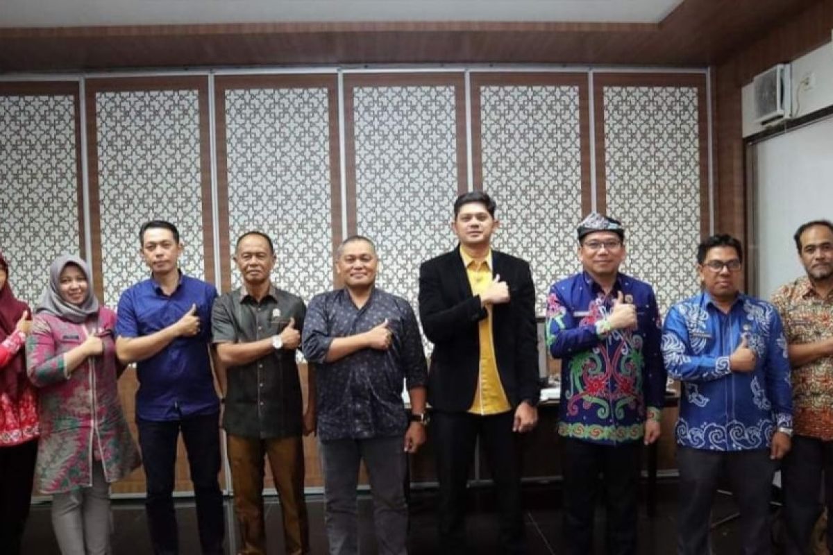 Pansus D bahas Penyelenggaraan Pelayanan Terpadu Satu Pintu