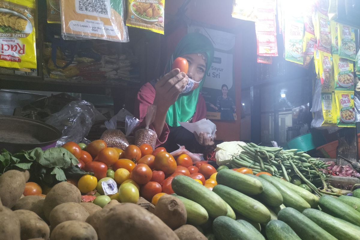 Harga sayur di Kota Yogyakarta naik terpengaruh cuaca