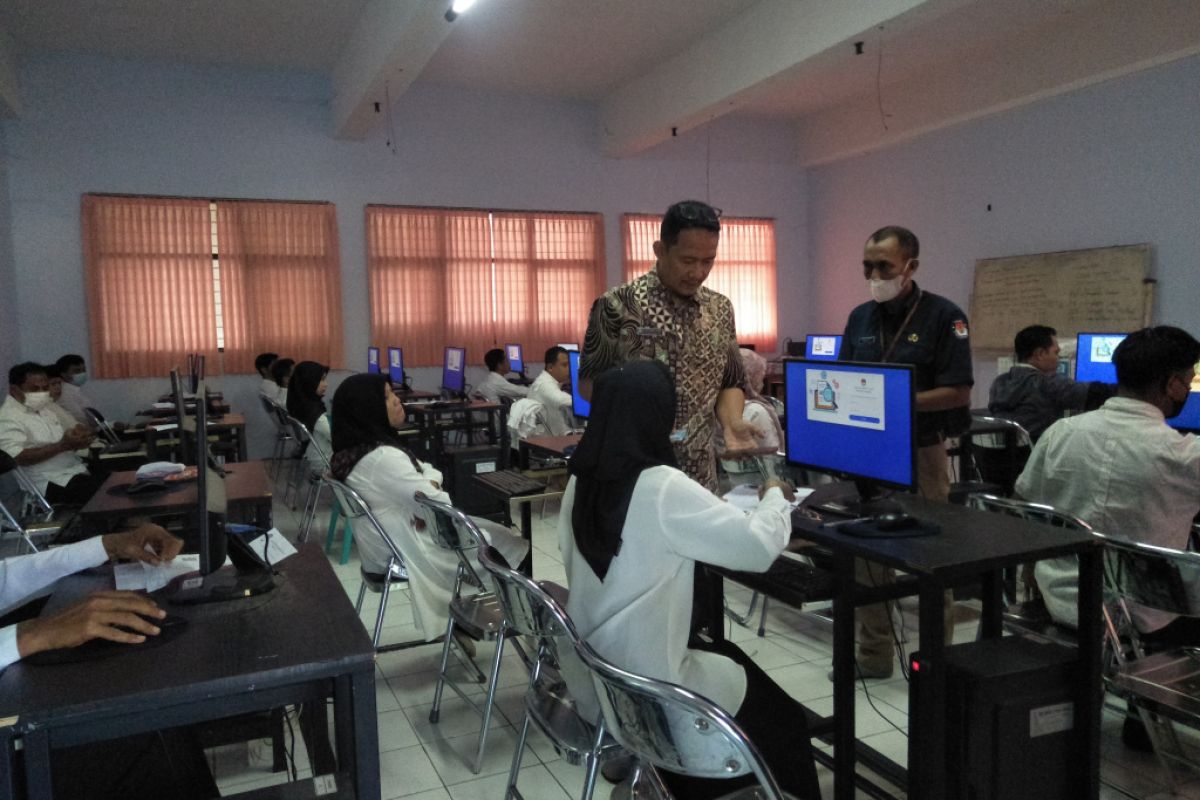 457 calon PPK di Lombok Tengah mengikuti CAT