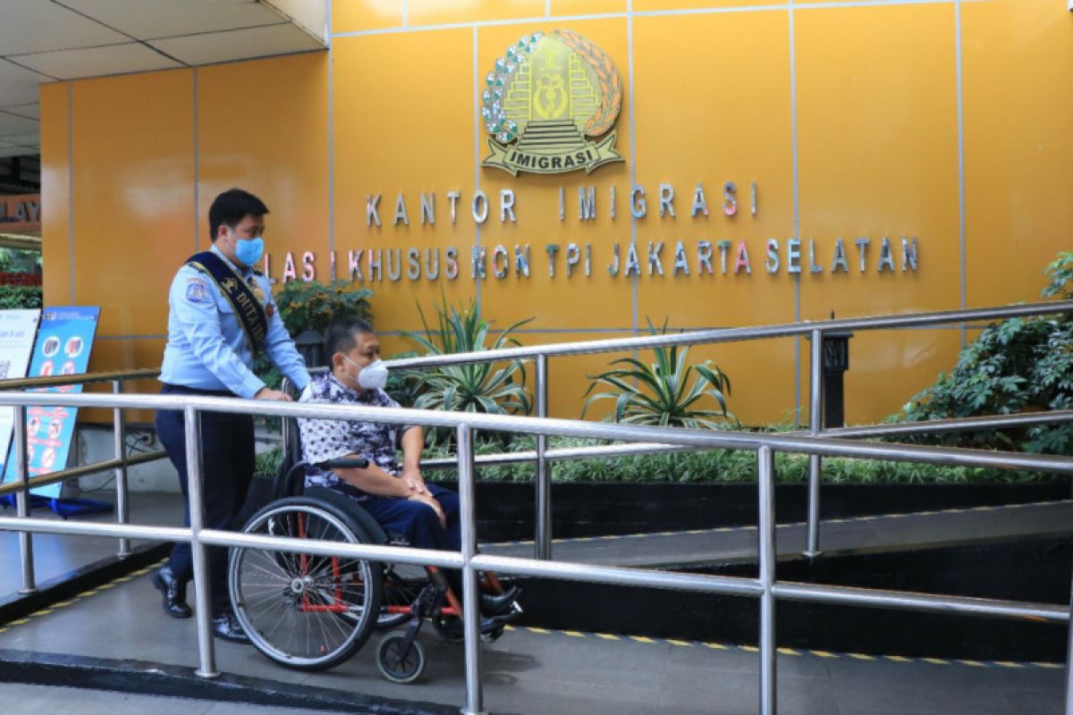 Imigrasi Jaksel raih penghargaan pelayanan disabilitas terbaik