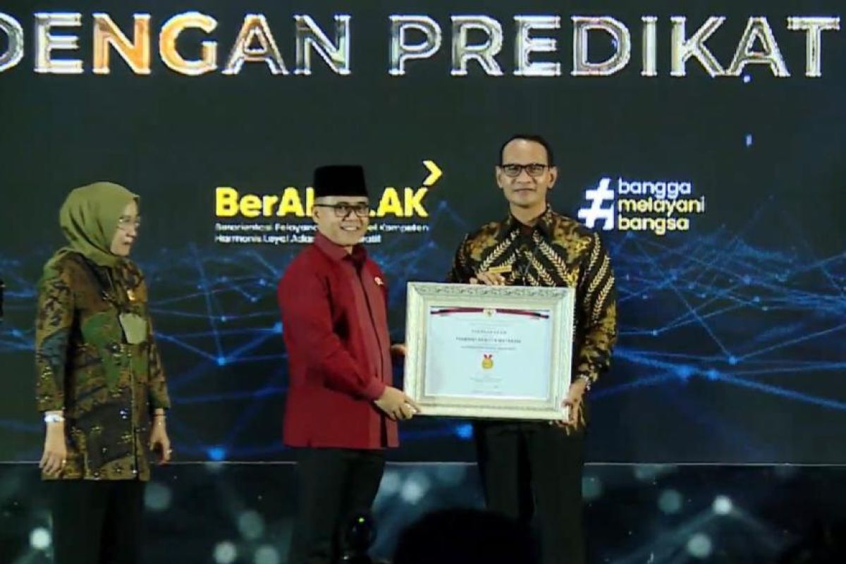 Pemkot Mataram meraih penghargaan SAKIP predikat BB
