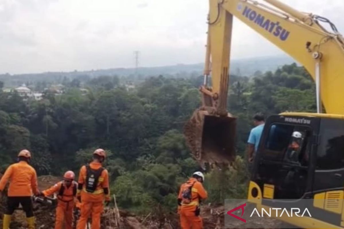 Pemkab Cianjur perpanjang pencarian korban hilang