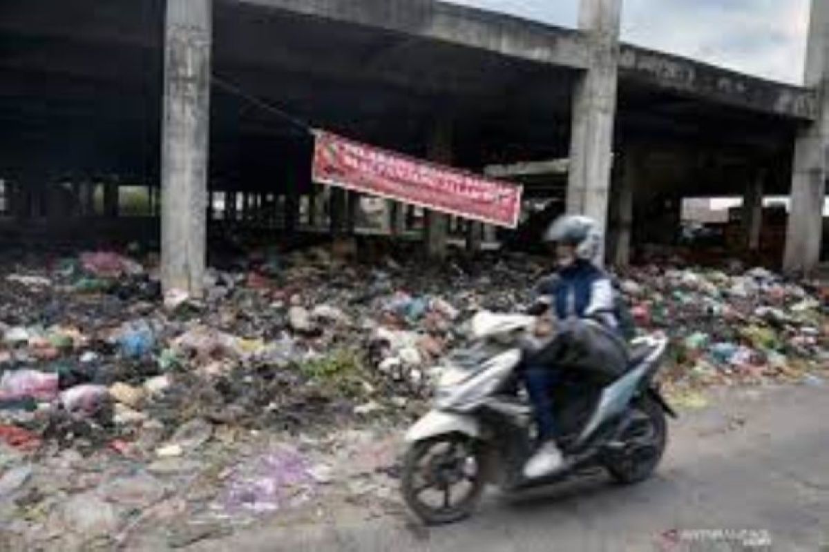 Pemerinta Kota Pekanbaru alokasikan Rp57,9 miliar untuk kelola sampah 2023