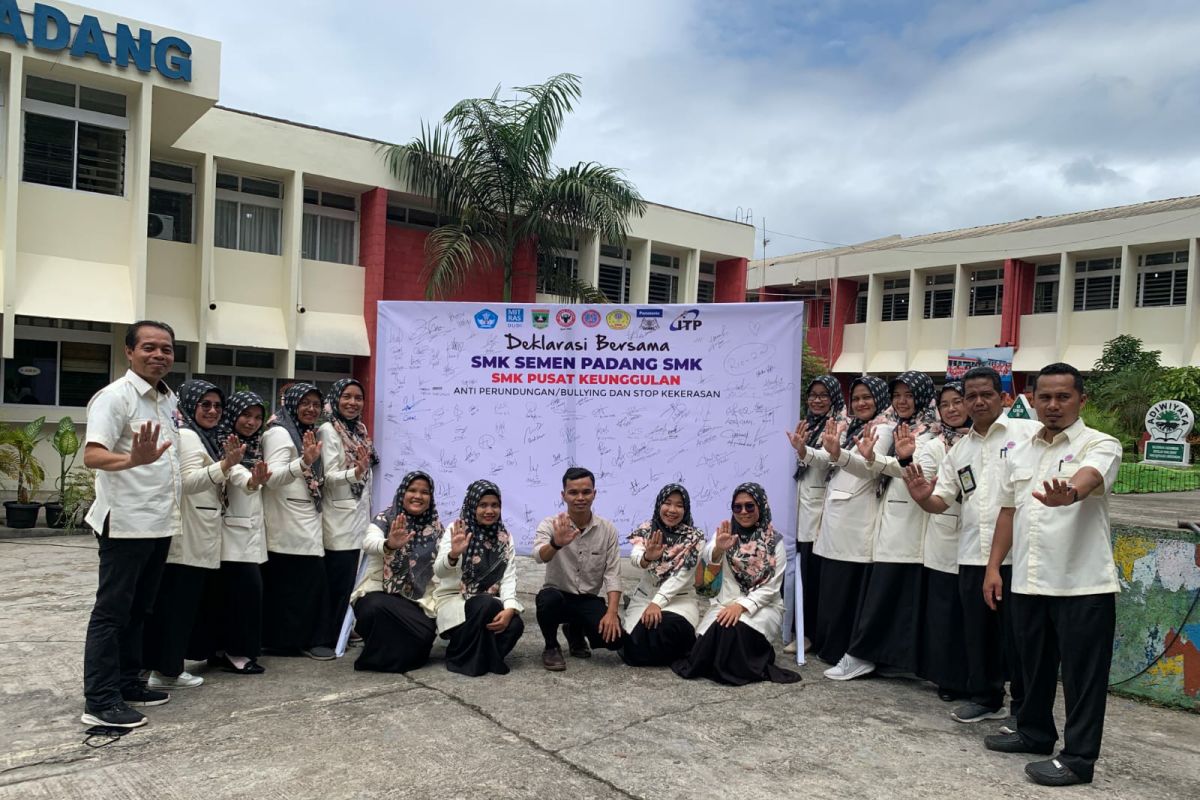 SMK Semen Padang deklarasikan program antiperundungan