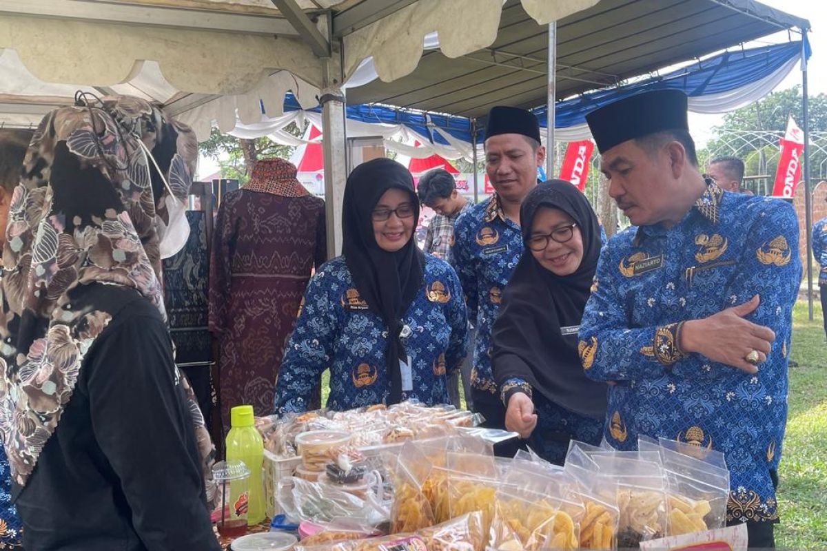 Pemprov Bangka Belitung bantu promosi 70 UMKM di bazar HUT Korpri