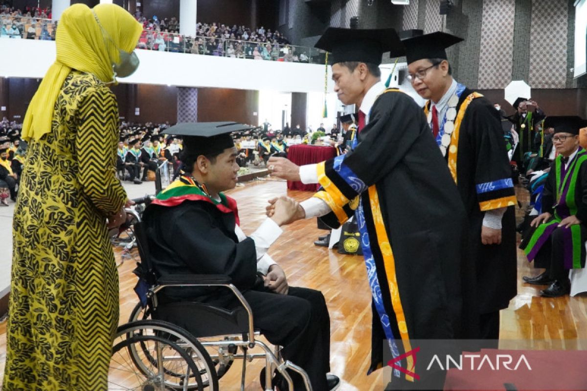 Universitas Lambung Mangkurat cetak 974 sarjana Merdeka Belajar