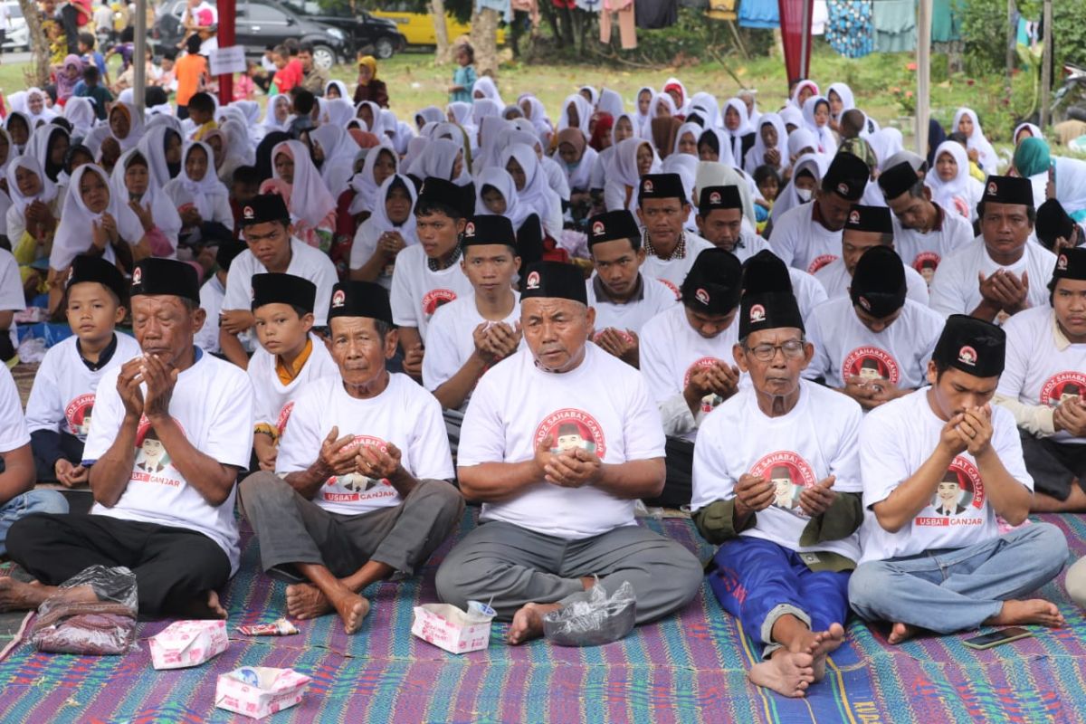 Ustadz Sahabat Ganjar gelar doa bersama untuk Indonesia