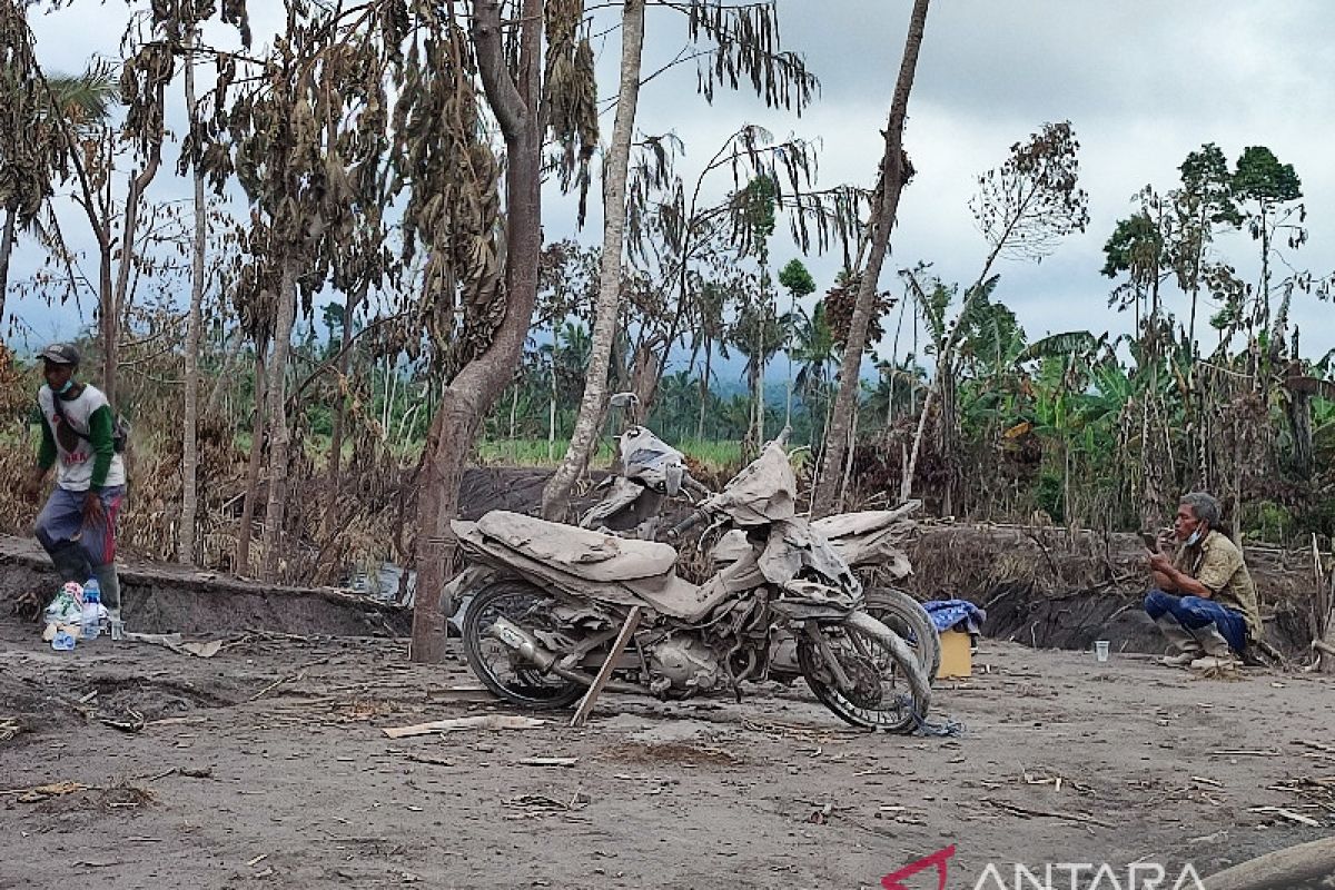 Warga terdampak Semeru berharap dapat modal usaha dari pemerintah