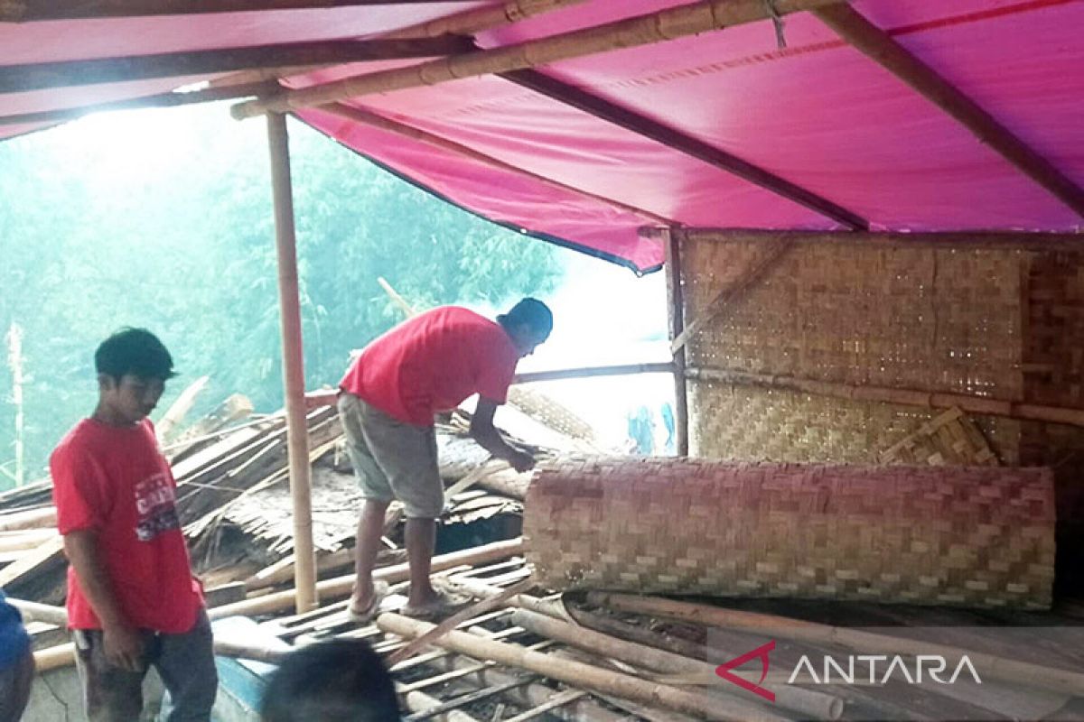 PMI Jaksel dirikan hunian sementara bagi korban gempa Cianjur