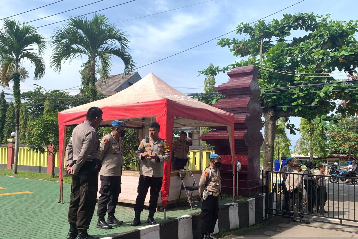 Pasca-bom bunuh diri, Polres Sukabumi perketat kedatangan tamu