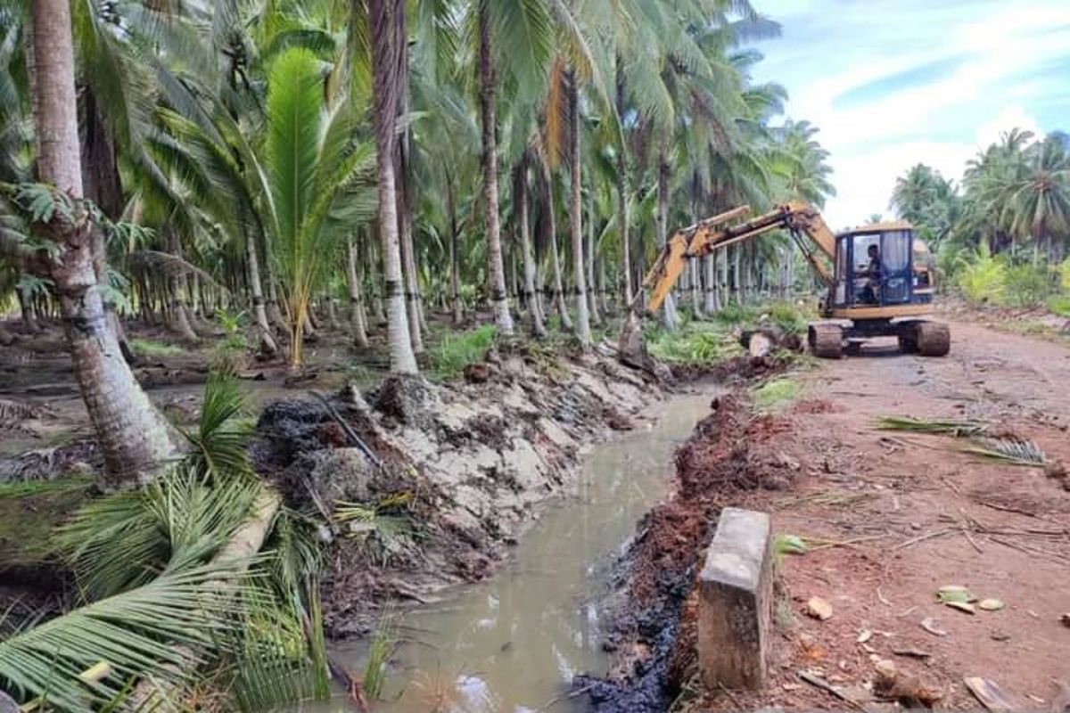 Singkawang lakukan normalisasi parit untuk antisipasi banjir