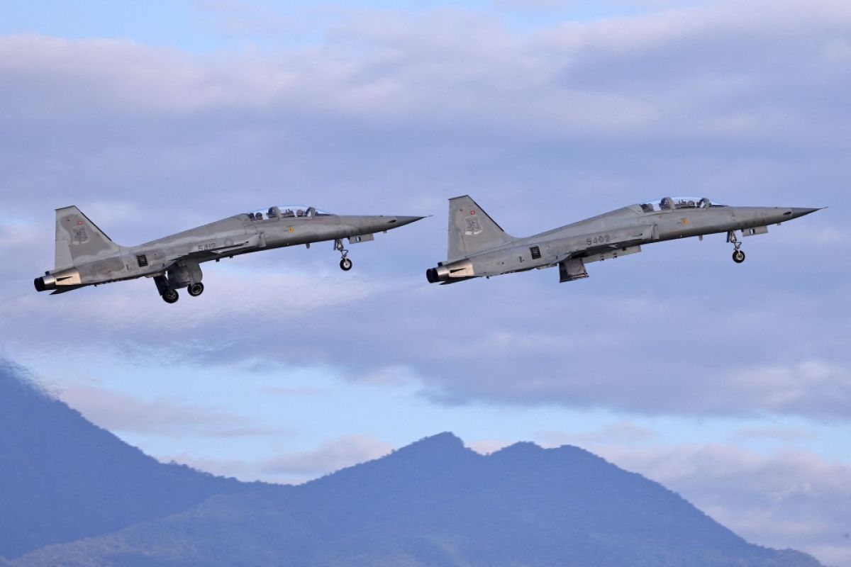 AS pasok suku cadang pesawat militer senilai 428 juta dolar ke Taiwan