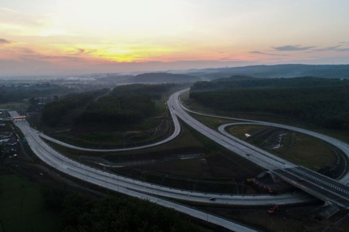 Waskita dapat Rp200 miliar dari aksi korporasi Tol Semarang-Batang