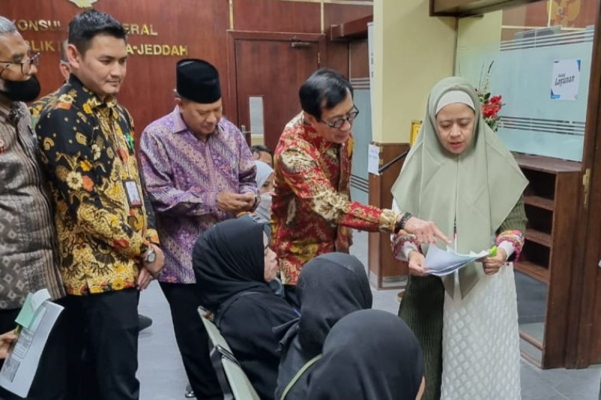 Ketua DPR tinjau pelayanan paspor WNI "overstay" di Arab