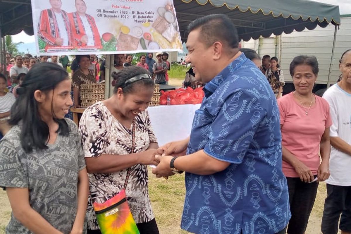 Sambut Natal, Pemkot Ambon siapkan 2.480 paket sembako di pasar murah