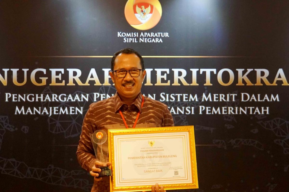 Pemkab Buleleng meraih Anugerah Meritokrasi 2022