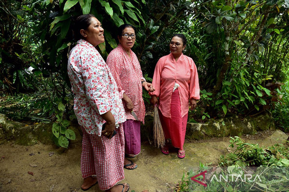 Maluku endeavors to revitalize Seram, Tarangan local languages