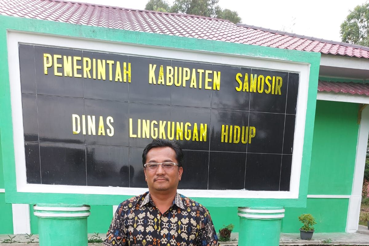 Kadis LH Samosir: Penebangan pinus di Hutaginjang harus dihentikan