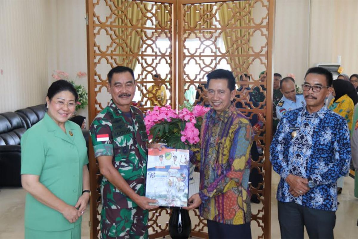 Pangdam minta TNI bantu Pemkab Barito Utara sejahterakan masyarakat