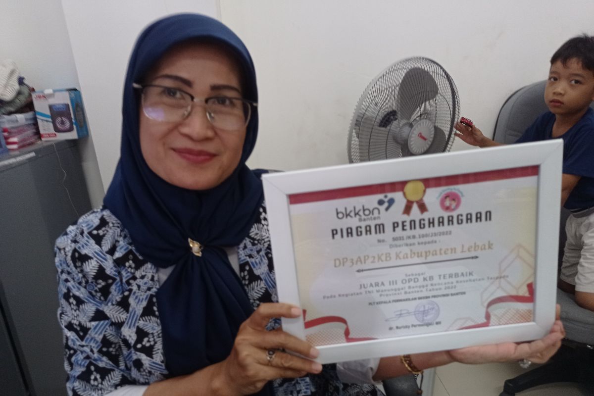 Pemkab Lebak raih ketiga lomba nasional KB pacsapersalinan