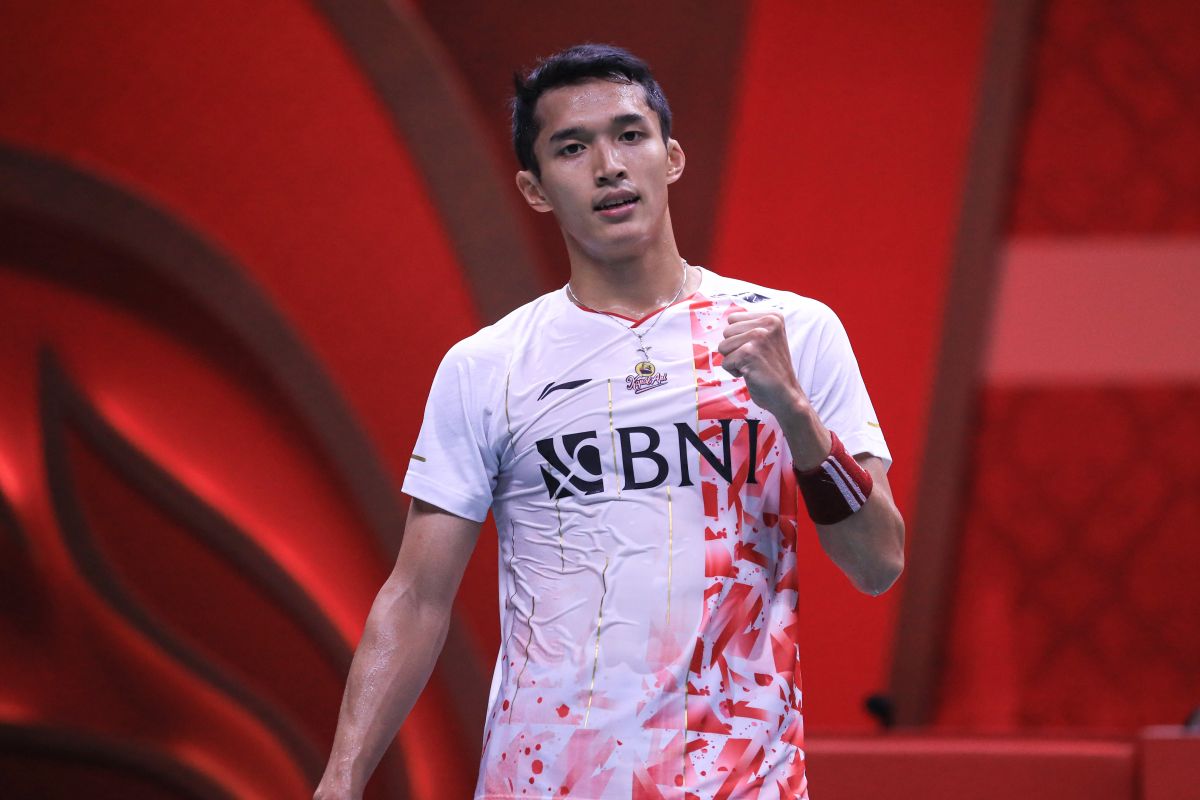 Jonatan kalahkan pebulutangkis Taiwan Chou Tien Chen di World Tour Finals 2022