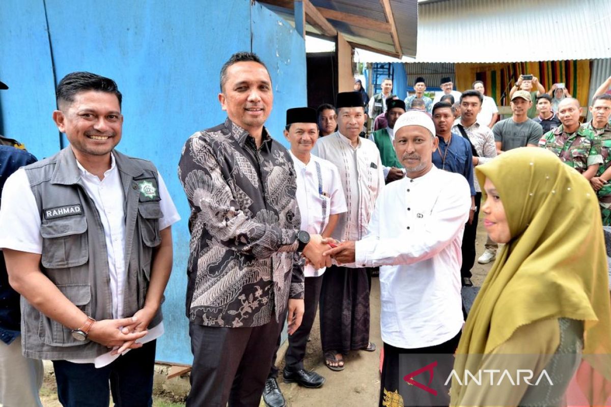 Baitul Mal Aceh salurkan bantuan 19 unit rumah layak huni di Sabang