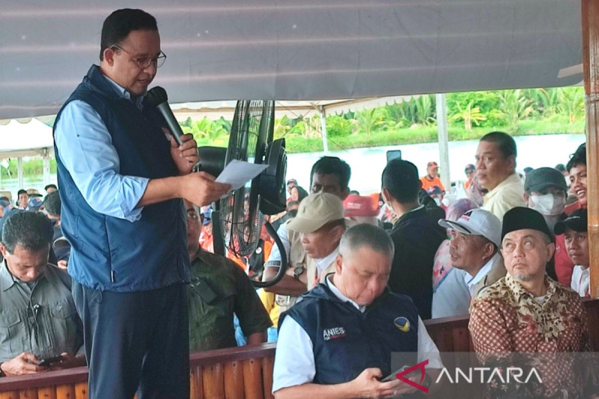 Anies Baswedan serap aspirasi forum dosen di Makassar