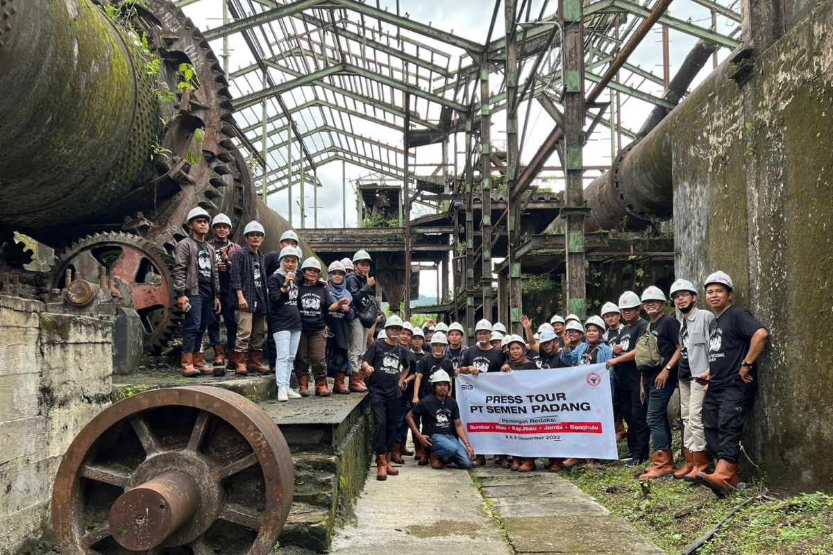 Berkunjung ke Semen Padang, Pemimpin Redaksi dari 5 Provinsi di Sumatera Eksplorasi Indarung I