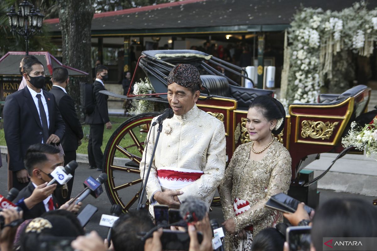 Jokowi doakan Kaesang dan Erina harmonis sepanjang masa