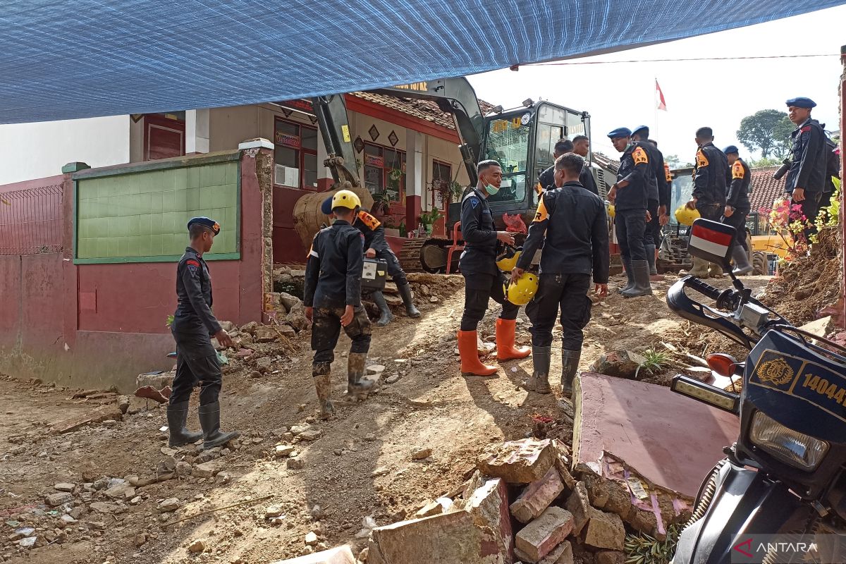 Tim DVI gabungan kembali berhasil identifikasi dua jenazah korban gempa di Cianjur