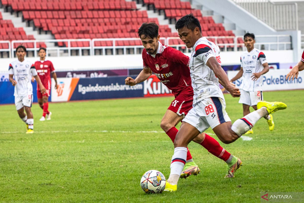 Hasil pertandingan Liga 1 Indonesia: Arema FC vs Persis Solo 2-1