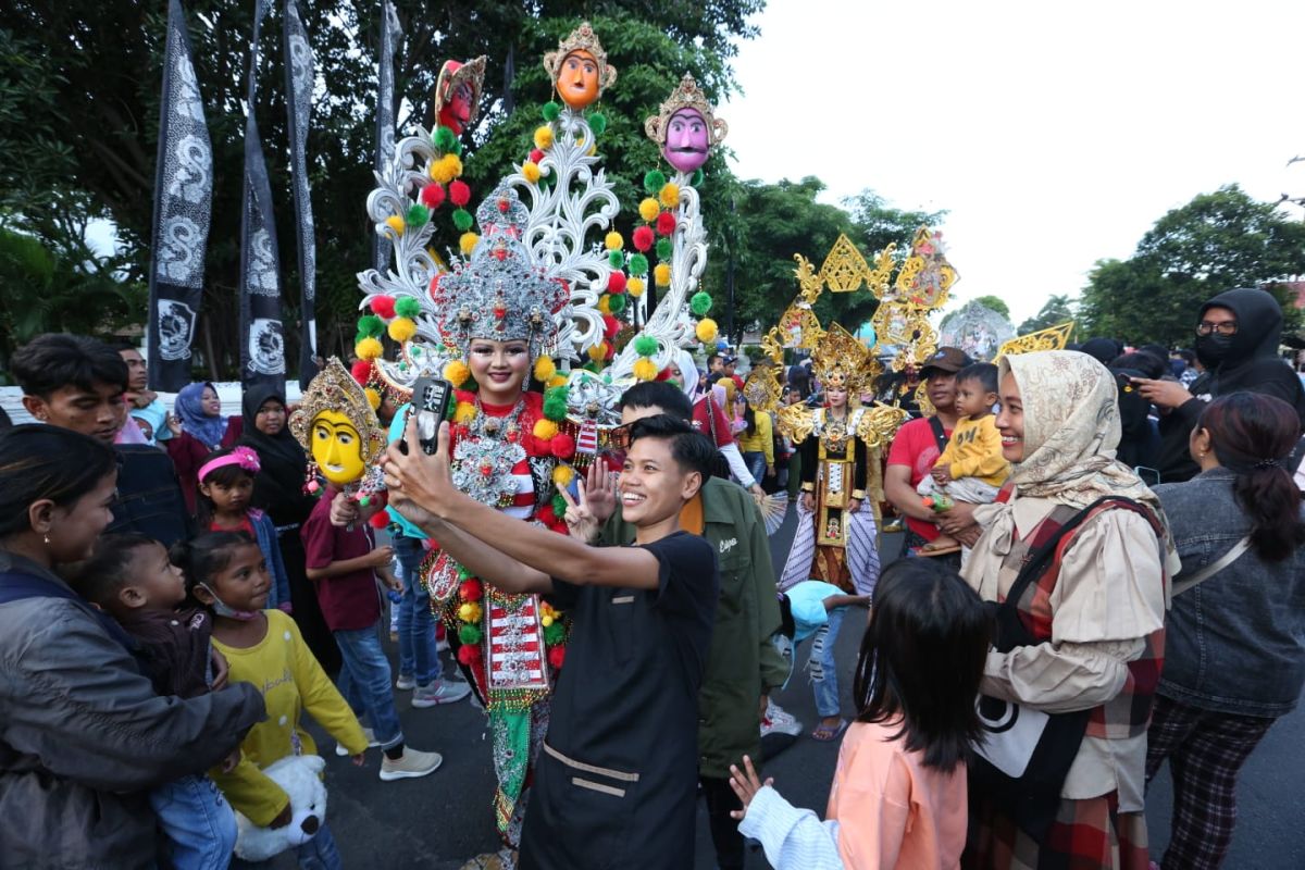 Banyuwangi Ethno Carnival jadi momen gerakkan ekonomi rakyat