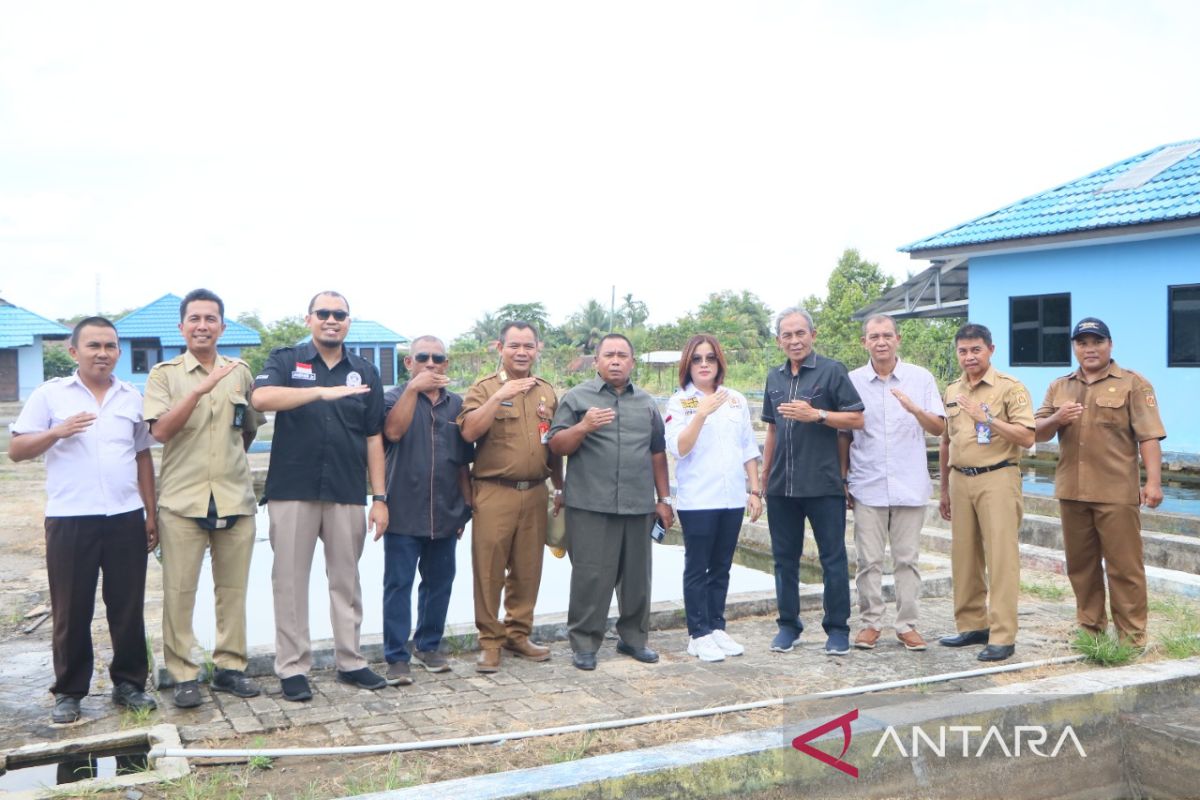 Komisi III DPRD Banjarbaru tinjau UPT produksi perikanan BAT