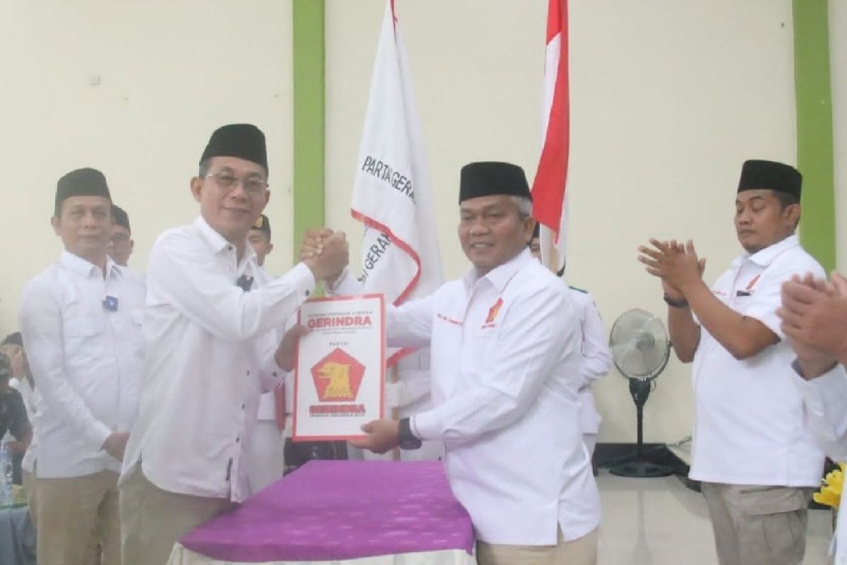 Gus Irawan Pasaribu lantik AZP jadi Ketua Partai Gerindra Palas