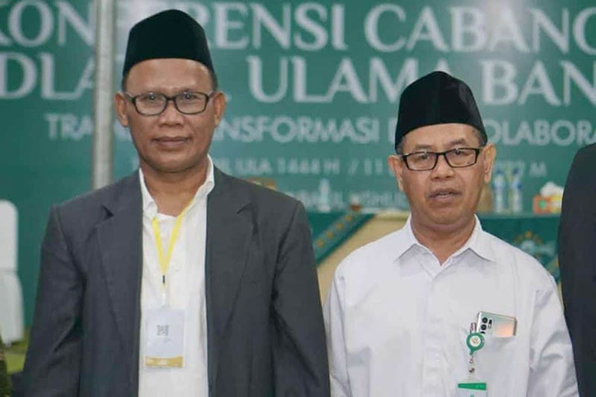 KH Mughni Labib dan Imam Hidayat pimpin NU Banyumas periode 2023-2028