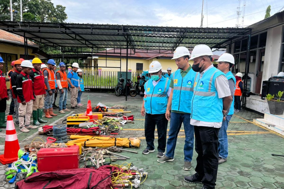 PLN jamin pasokan listrik saat perayaan Natal dan Tahun Baru di Manokwari