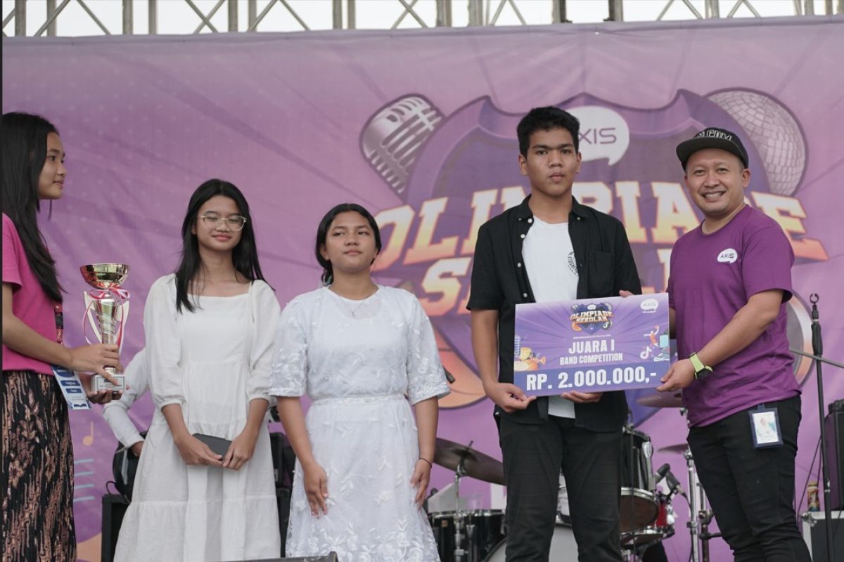 XL Axiata dorong prestasi dan kreativitas pelajar Batam melalui AXIS Olimpiade Sekolah 2022