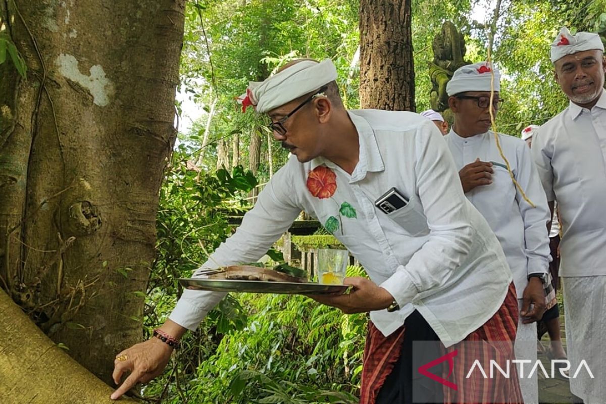 Hari Tumpek Wariga, Wabup Bangli ajak masyarakat jaga keharmonisan alam