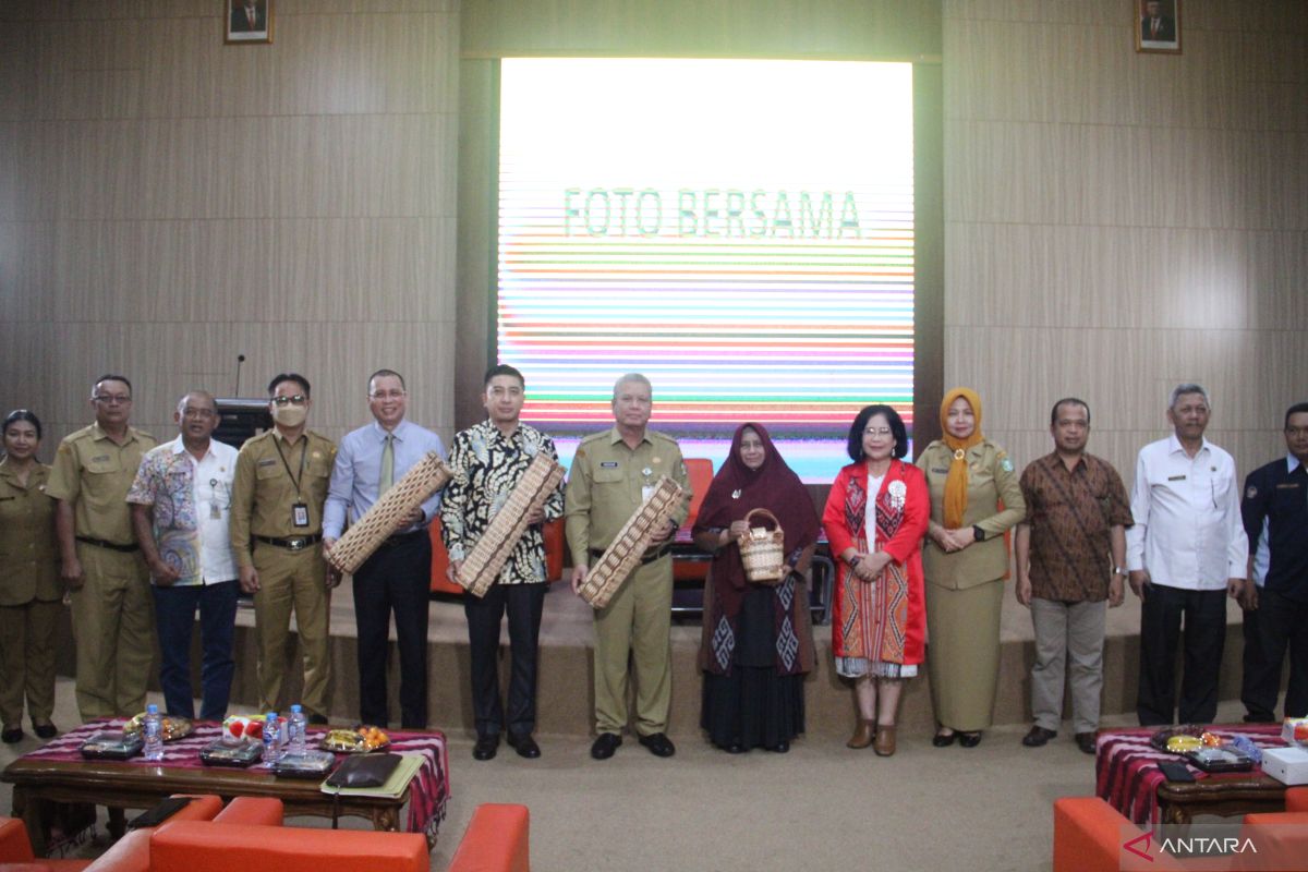 Sekda Kalbar dorong semua pihak wujudkan ekonomi hijau