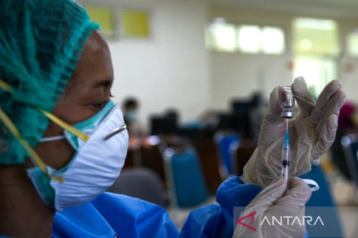 67.708.039 orang warga Indonesia mendapat vaksinasi dosis penguat