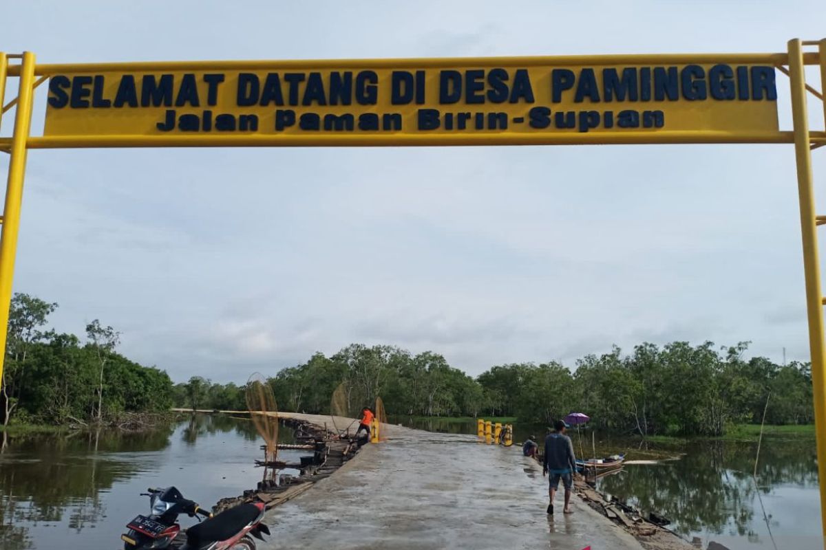 Paminggir HSU Kalsel terhubung jalan darat