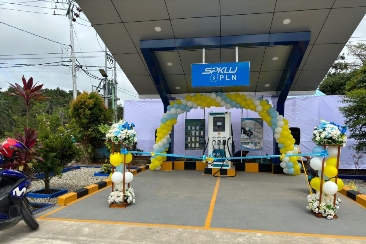 PLN hadirkan SPKLU di Sanggau dukung ekosistem kendaraan listrik