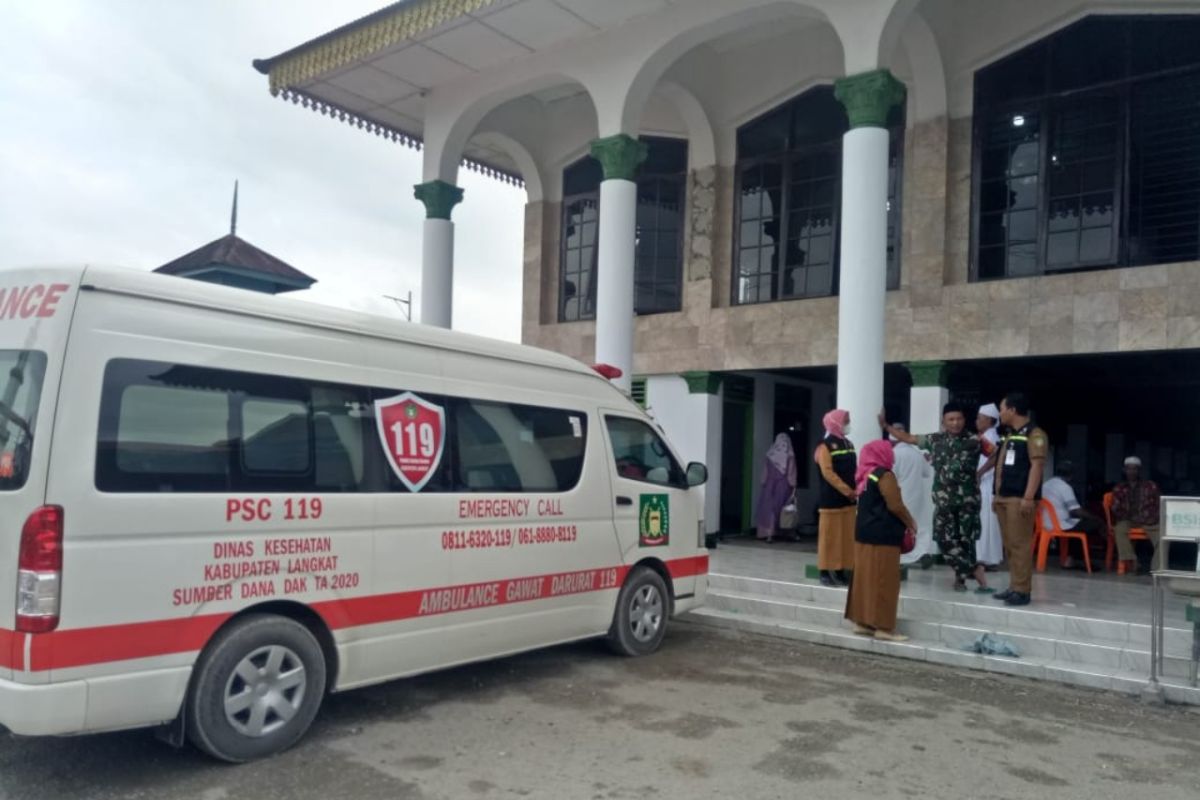 Plt Bupati Langkat instruksikan Dinkes pantau terus kesehatan jamaah Haul