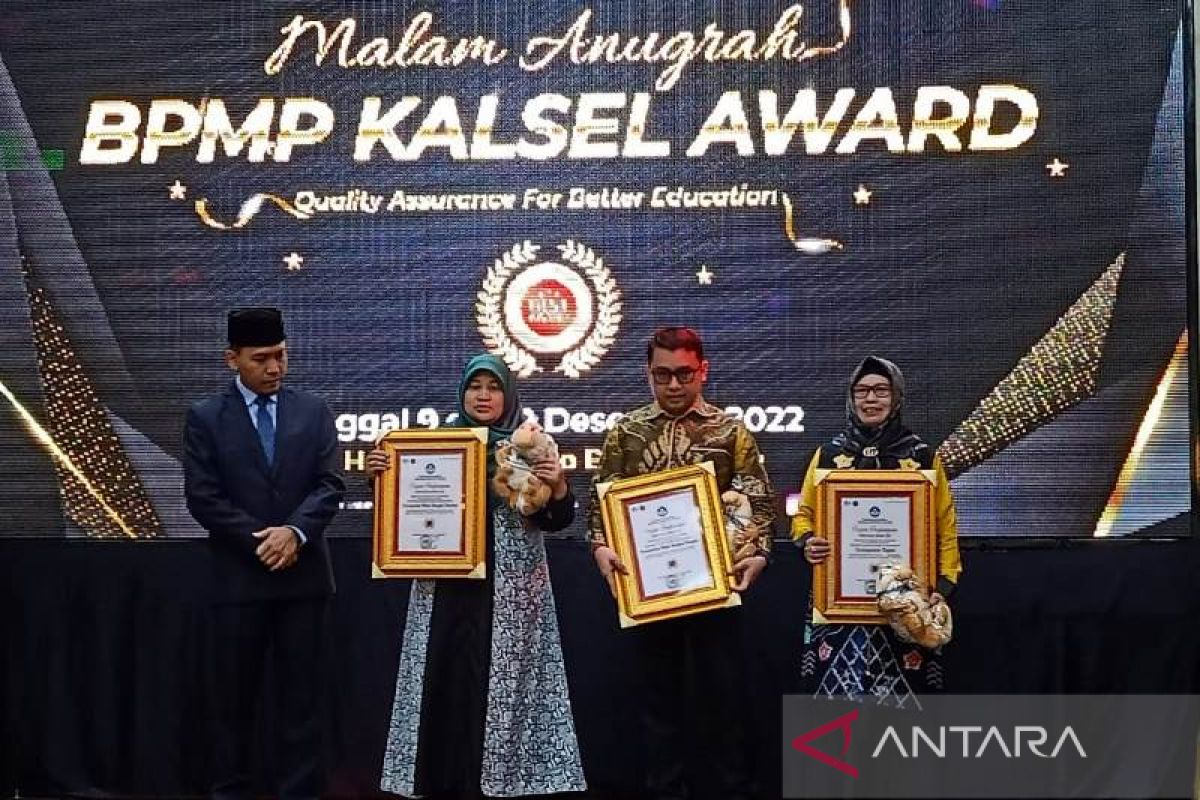 Disdikbud HSS raih dua penghargaan BPMP Kalsel Award