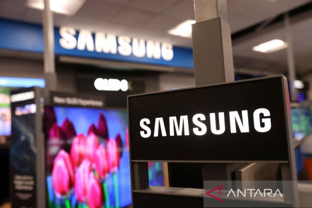 Samsung berpotensi luncurkan laptop layar lipat OLED di 2023