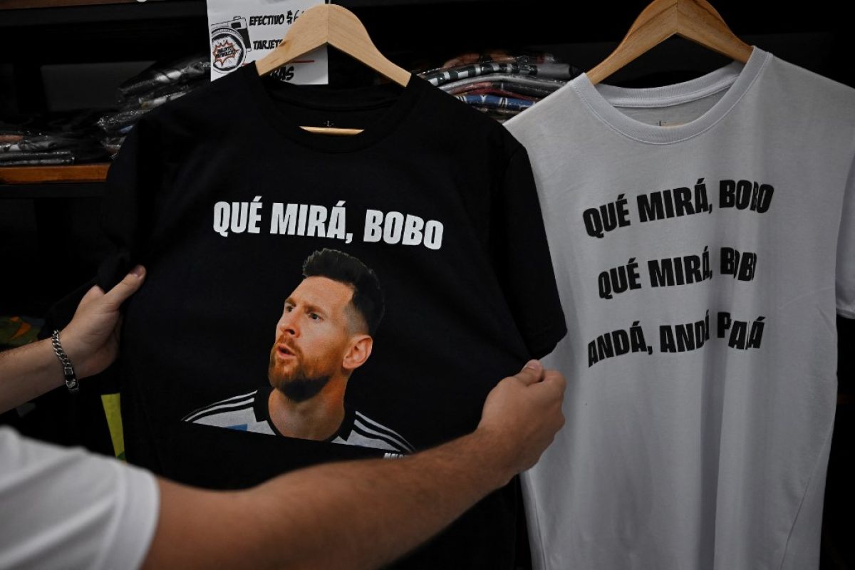 Piala Dunia: Cemooh Messi jadi duit di Argentina